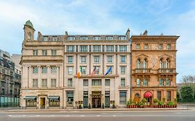 The College Green Dublin Hotel, Autograph Collection